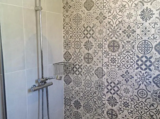 Villa Moderne Sur Les Hauteurs D'aramon Aramon